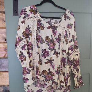 Daytrip Purple Floral Lace Women's Blouse
